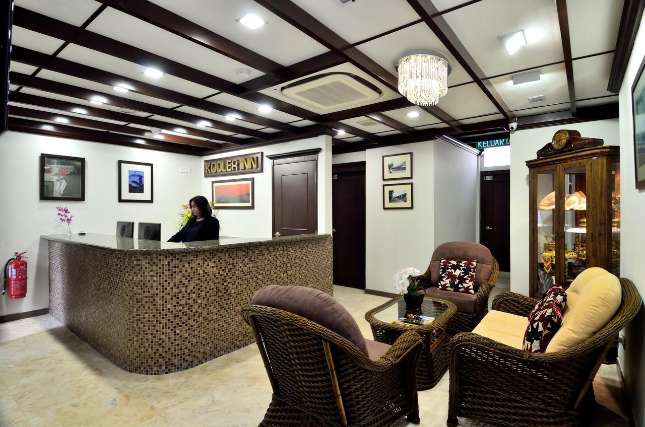 Hotel Kooler Inn Кота Кинабалу Екстериор снимка